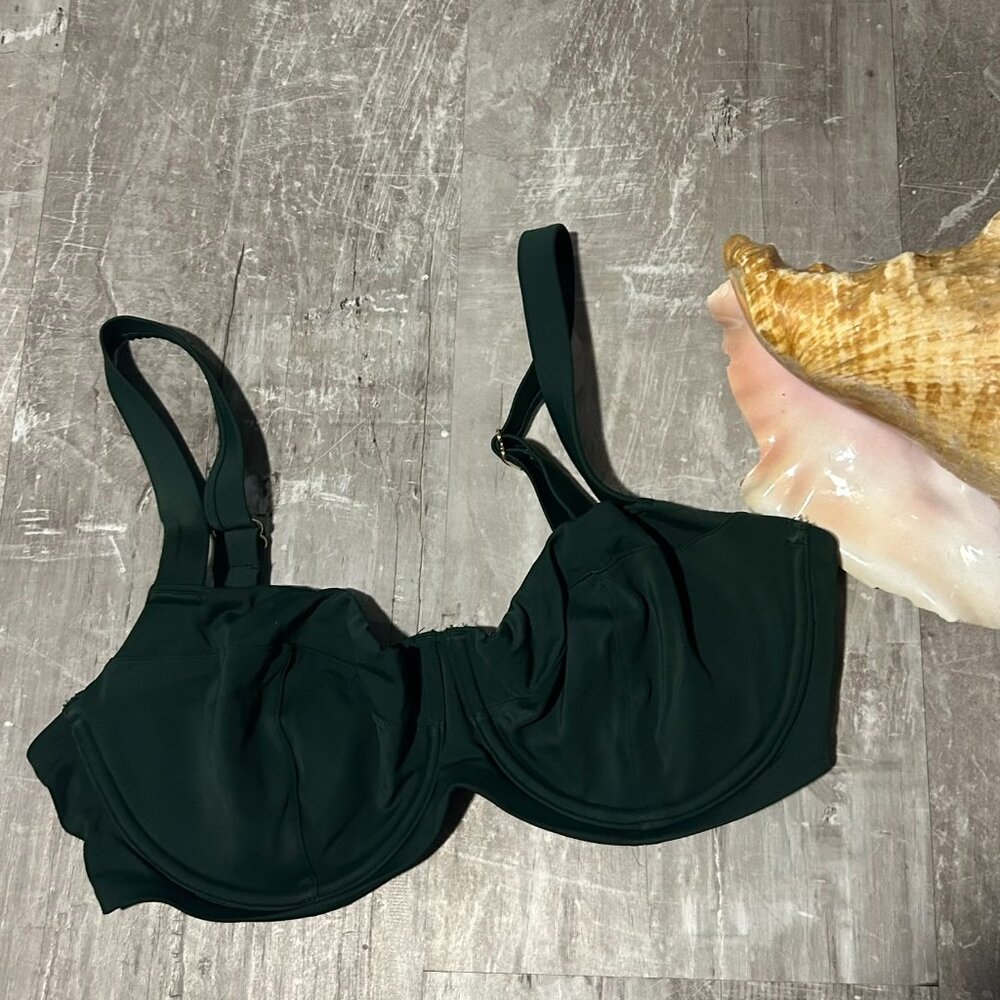 New no tags Victoria Secret Bikini Black Size 32 DD Push Up